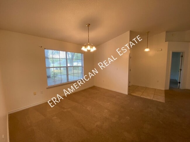 Building Photo - 4250 Shadow Ln