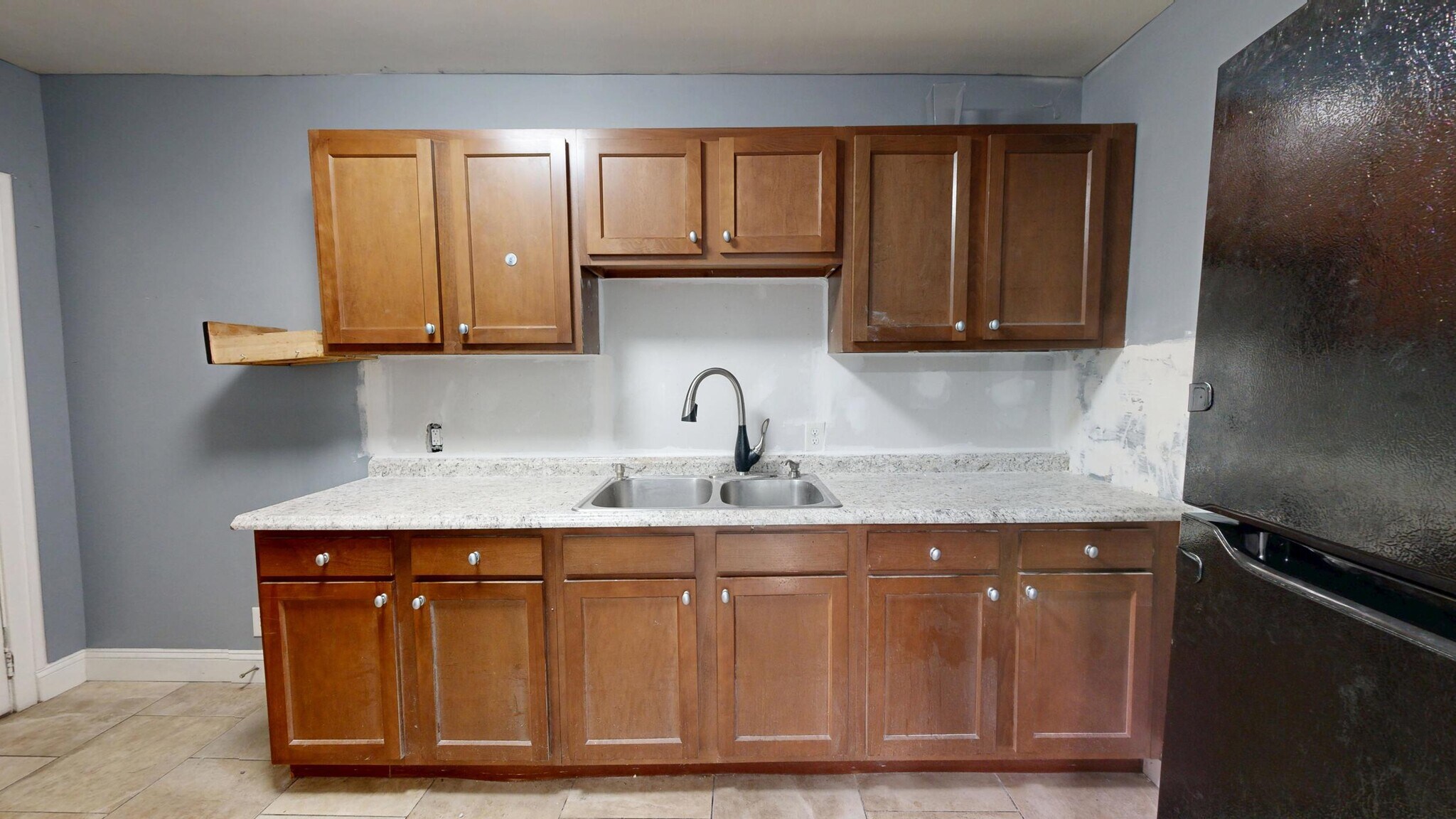 Building Photo - 2128 Fordney St