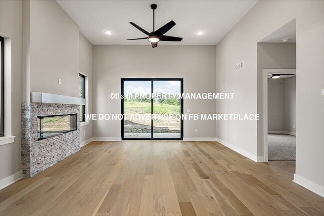 Building Photo - 9579 Jupiter Street