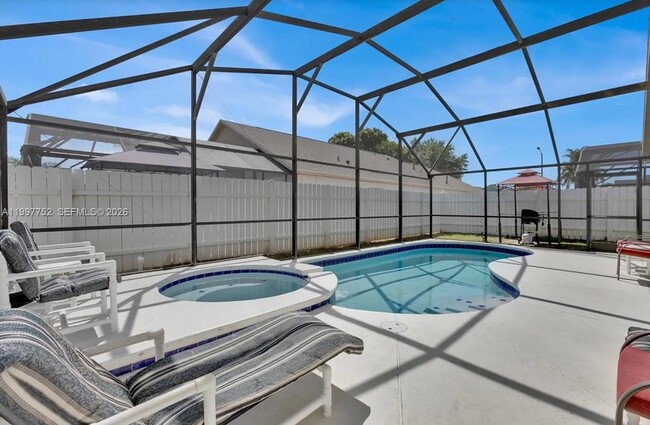 Building Photo - 2515 La Jolla Trail