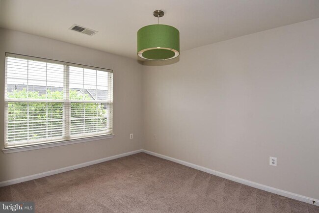 Building Photo - 15511 Kennett Square Way