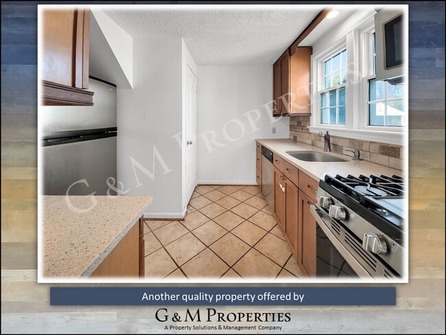 Building Photo - 4-Bedroom Home Rental - Walk to Strong Hospital!!