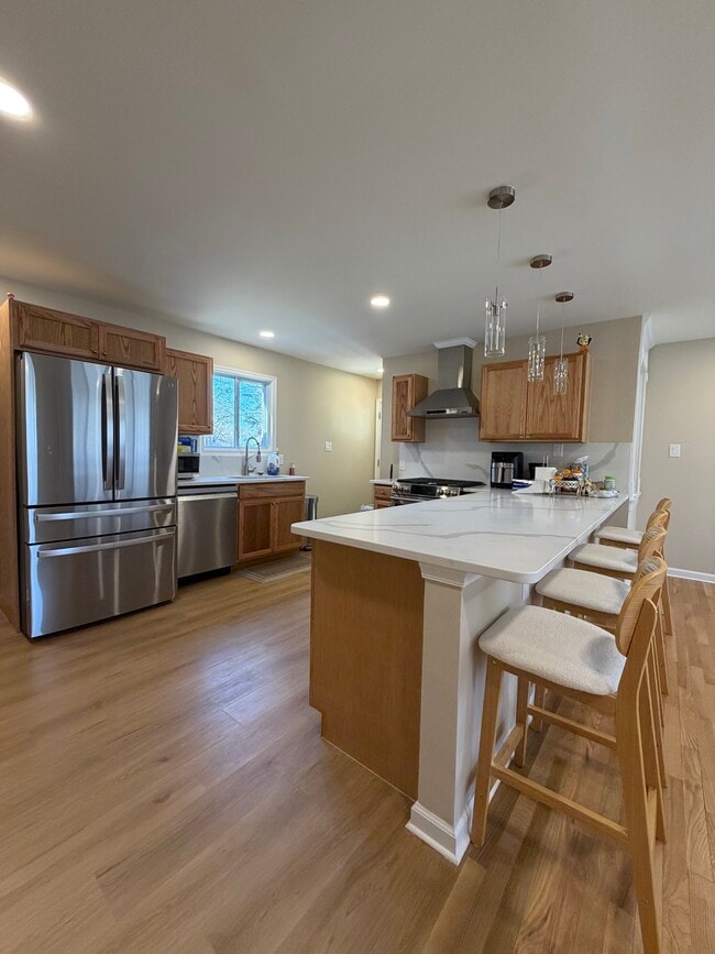 Building Photo - 6524 Greenleaf St