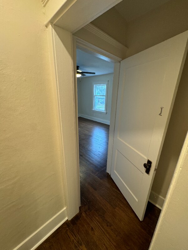 Building Photo - 306 N Fairview Ave