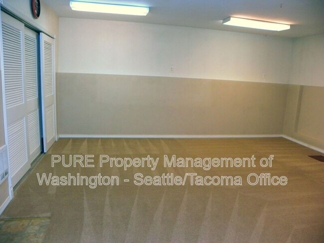 Building Photo - 8313 71st St NW