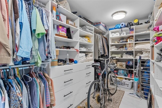 Building Photo - 3900 Galt Ocean Dr