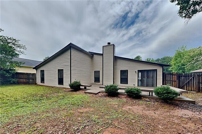Building Photo - 1207 Ridgeside Dr NW