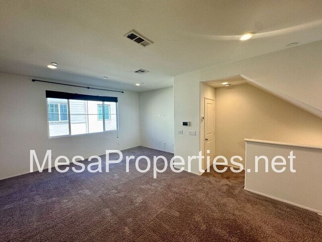 Building Photo - 7462 Solstice Pl