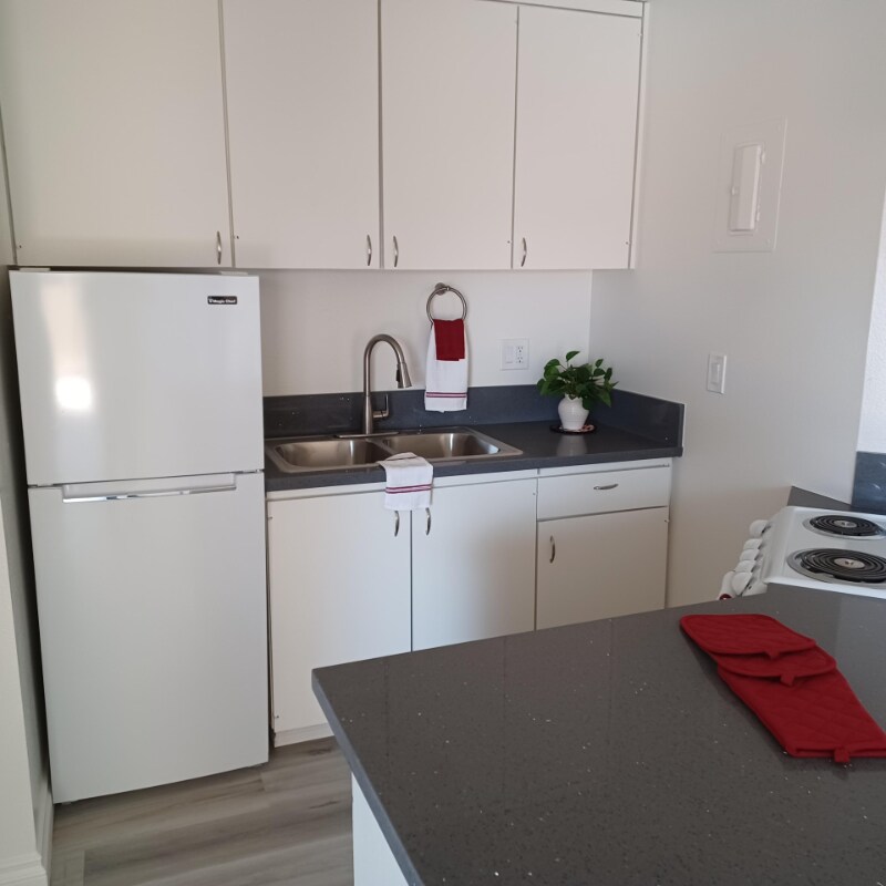 Building Photo - 4901 Heil Ave