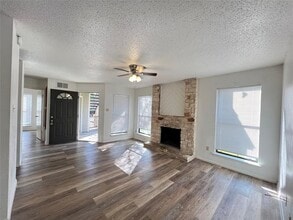 Building Photo - 10616 Mellow Meadow Dr