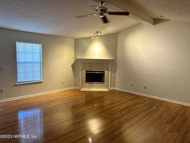 Building Photo - 4345 Gran Meadows Ln S