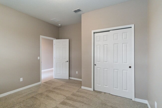 Building Photo - Gorgeous Energy Efficient 4/2 Home in Gated Community Close to Lake Nona