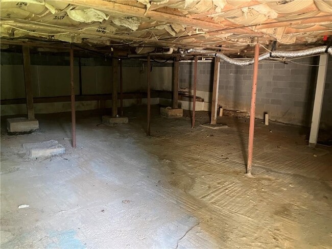 Building Photo - 1215 Oak Forest Ct SW