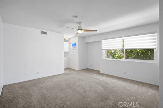 Building Photo - 26398 Waterford Cir