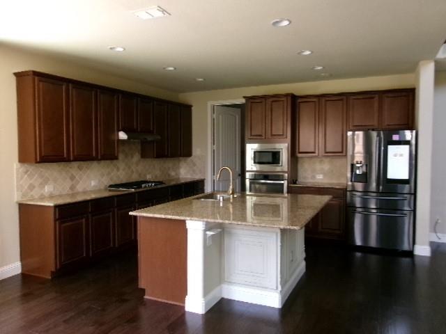 Building Photo - 1178 Roma Dr