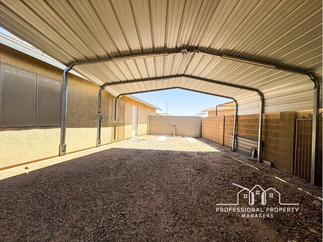 Building Photo - “Cozy 3-Bedroom, 2-Bathroom Home in Desert Oasis”