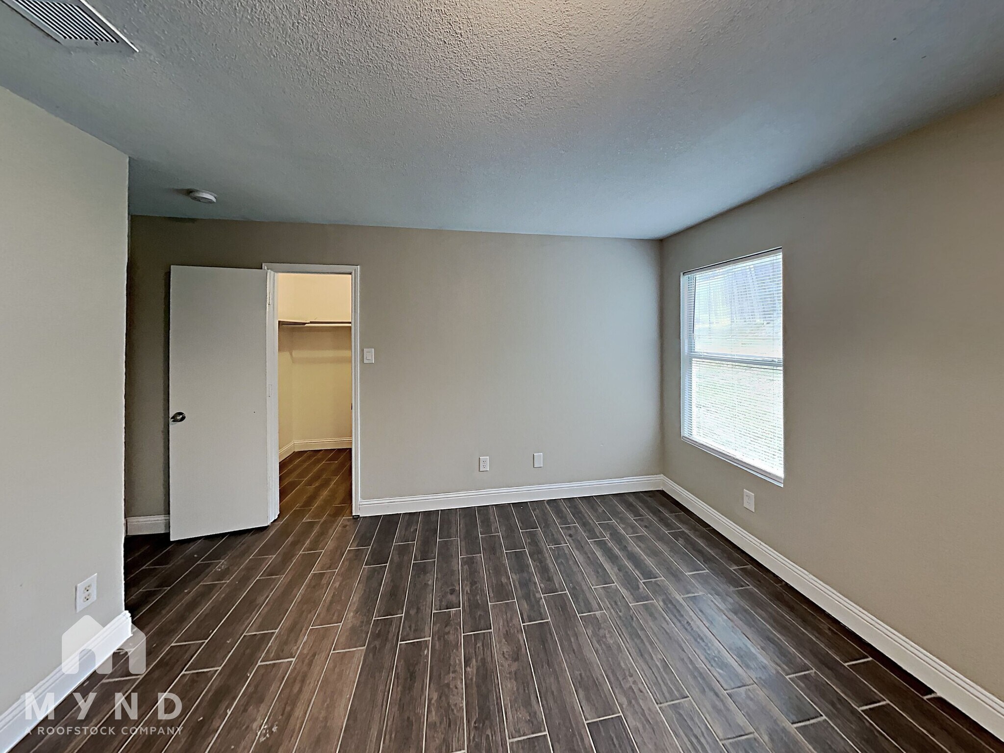 Building Photo - 1418 Mill Branch Dr