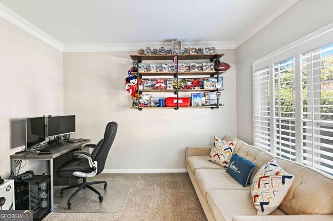 Building Photo - 2675 Huddlestone Way