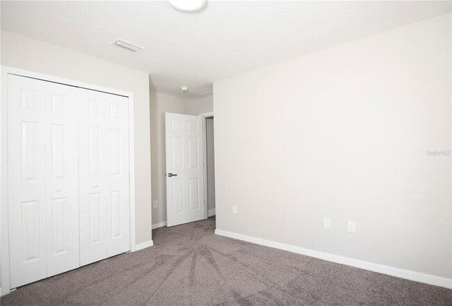 Building Photo - 8002 Carriage Pointe Dr