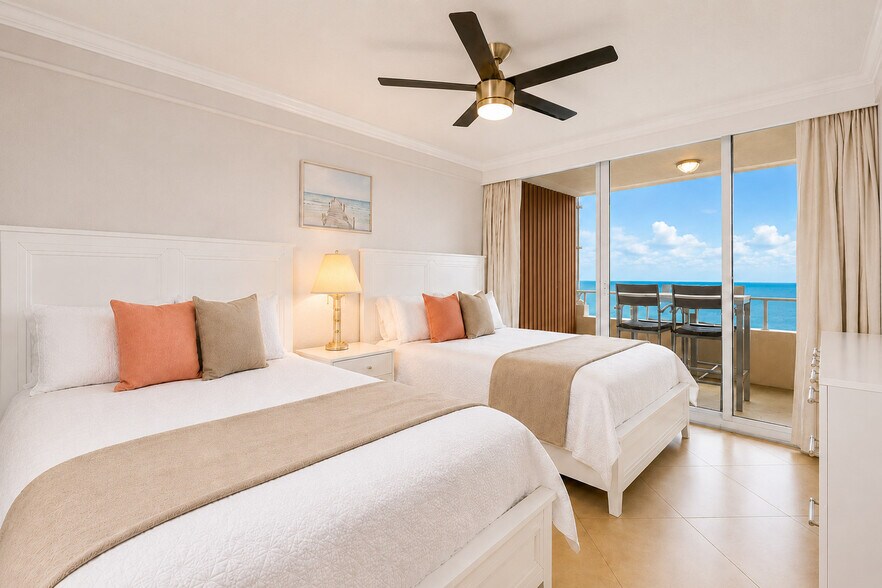 Building Photo - 4040 Galt Ocean Dr
