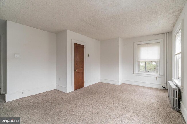 Building Photo - 159 Josephine Ave