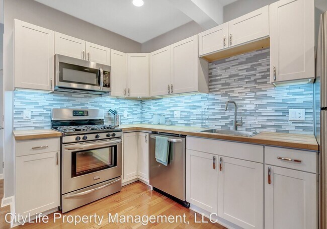 Building Photo - 3 br, 1.5 bath House - 225 Ruxton Street