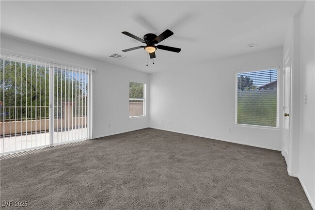 Building Photo - 6236 Halstead Ct