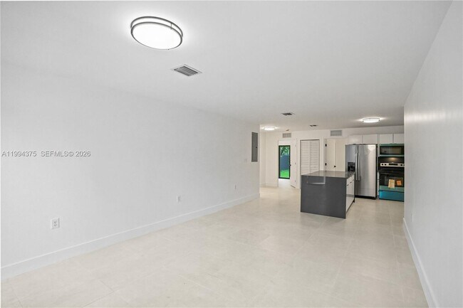 Building Photo - 5821 NW 30th Ave