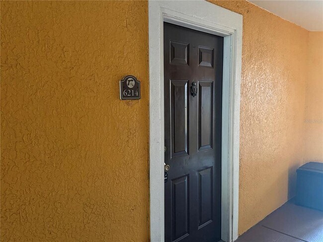 Building Photo - 5467 Vineland Rd