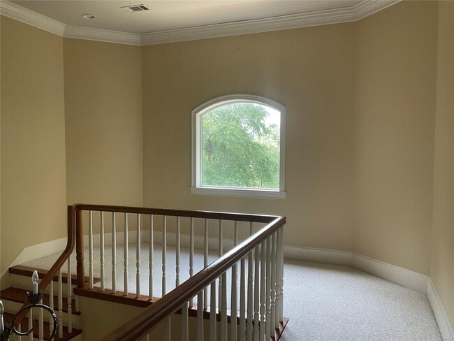 Building Photo - 56 Peachwood Dr
