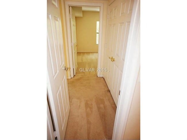 Building Photo - Cozy 1 Bedroom Condo in SW