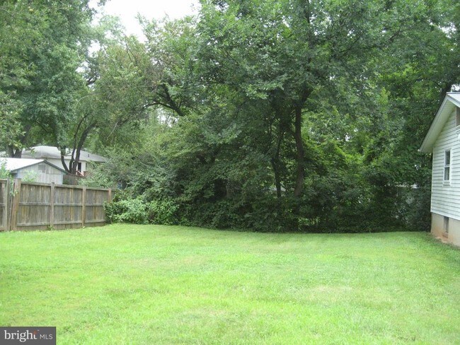 Building Photo - 409 Orleans Cir SW