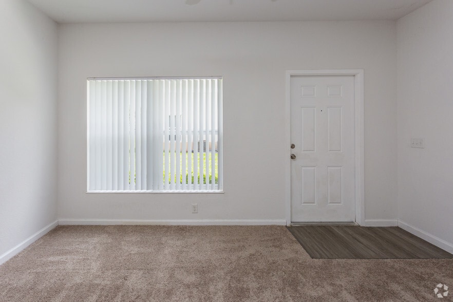 1BD, 1BA - 822 SF - Mirage Bay Apartments