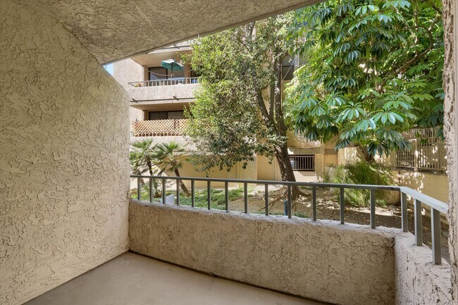 Building Photo - 4141 Via Marisol