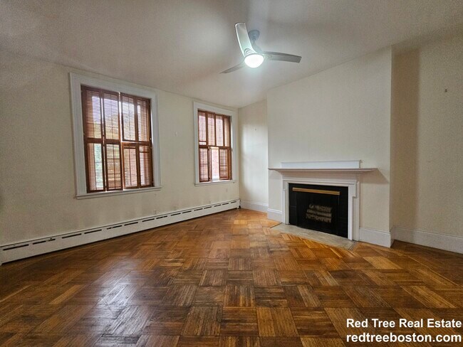 Building Photo - 1712 Beacon St