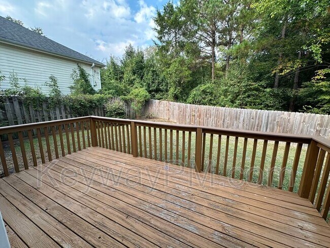 Building Photo - 2064 Summerton Cir