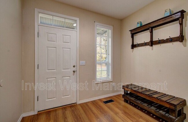 Building Photo - 15020 NW 1st Ave