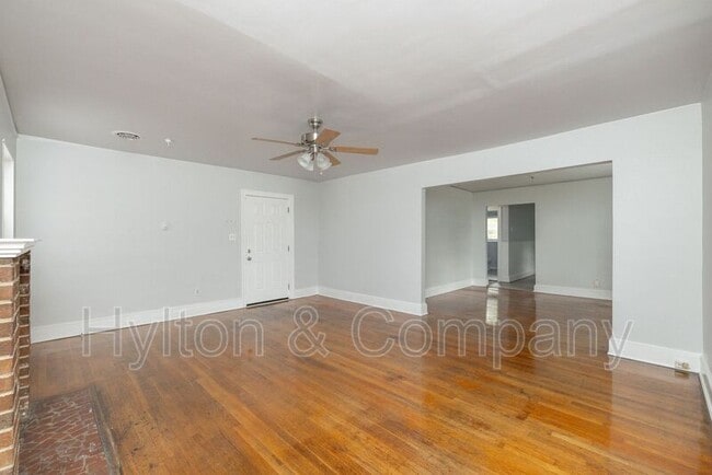 Building Photo - 105 Indiana Ln