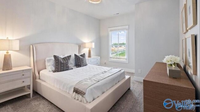 Building Photo - 350 Hay Rake Dr