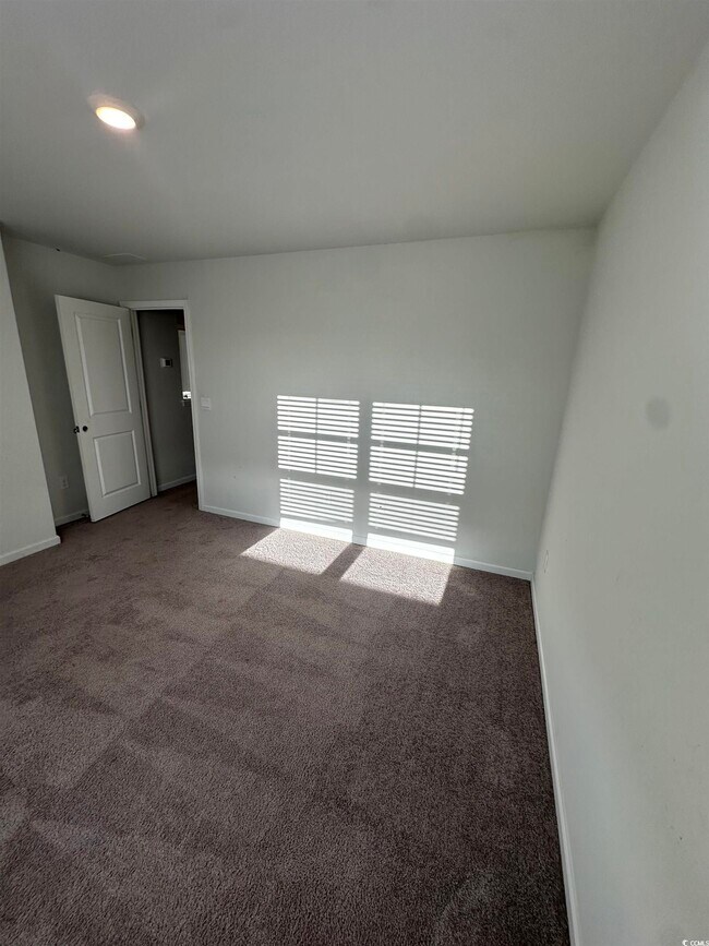 Building Photo - 2655 Pegasus Pl
