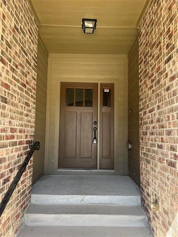 Building Photo - 587 Hampshire Dr