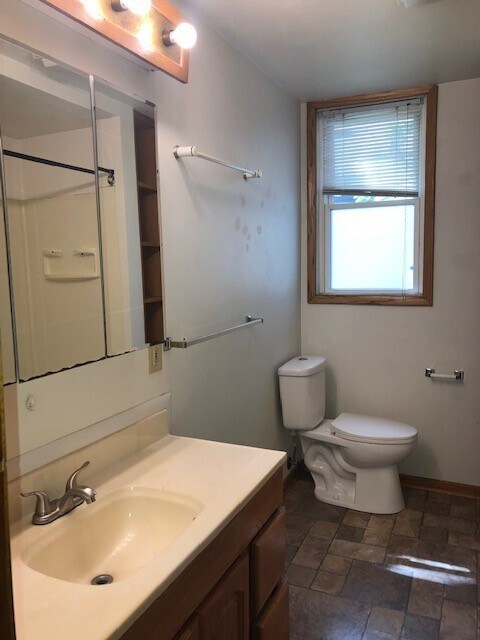 Building Photo - 1204 S Jefferson St