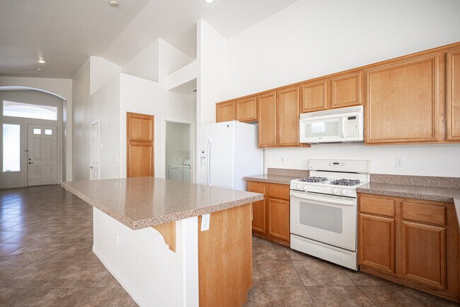 Building Photo - 356 Blackstone River Ave