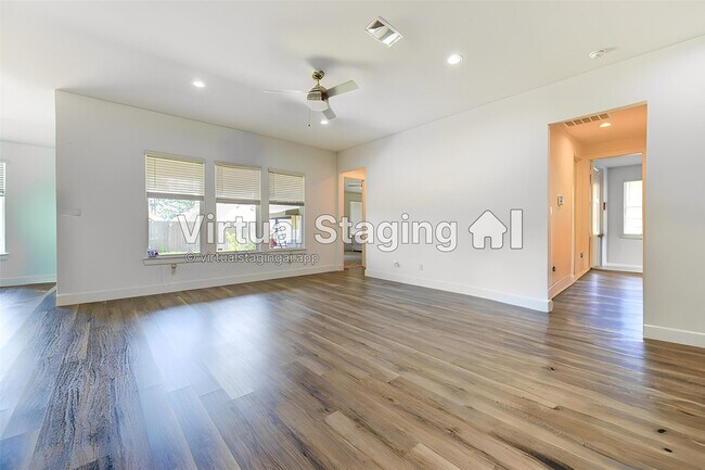 Building Photo - 13760 Rising Sun Ln
