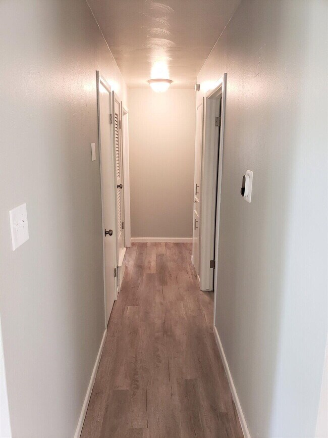 Building Photo - 4906 6th St