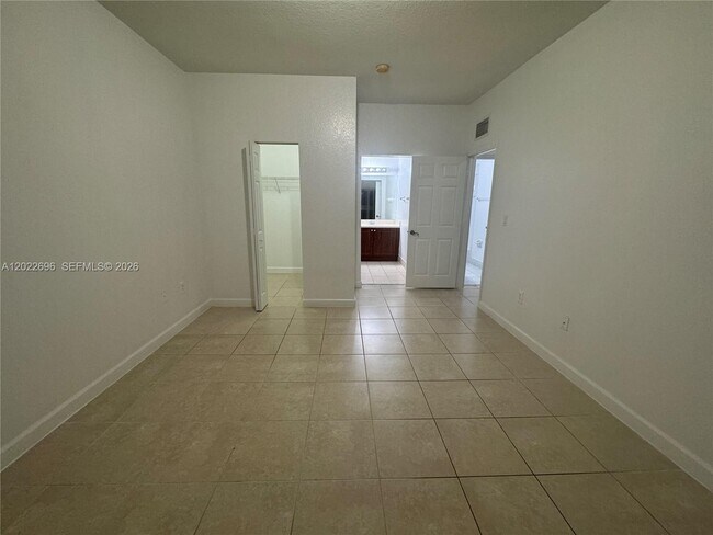 Building Photo - 2991 NW 36th Way