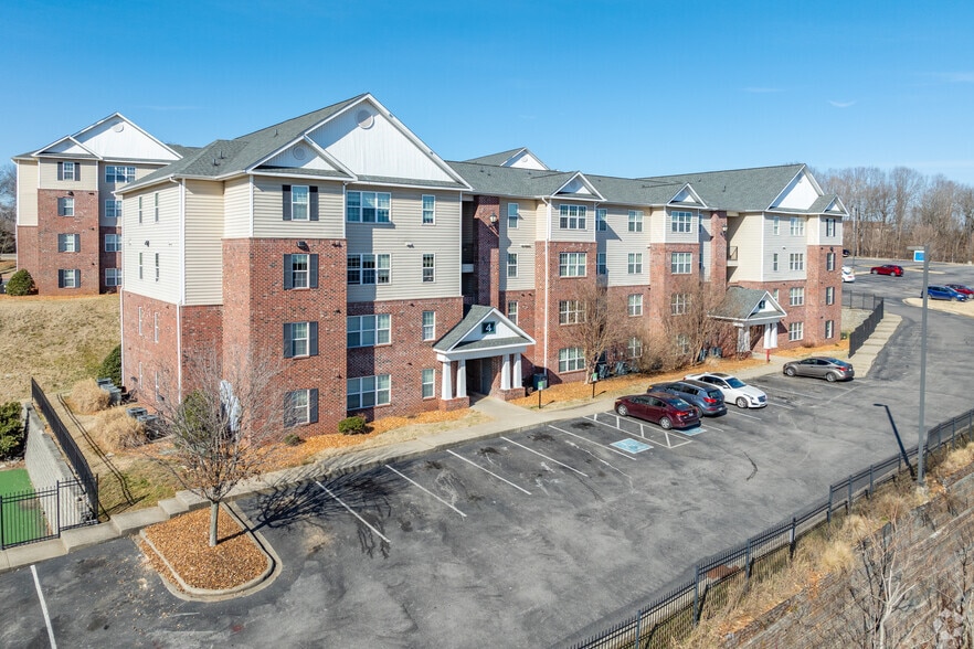 Building Photo - Grayson