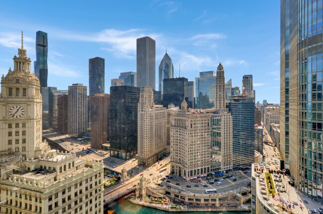 Building Photo - 405 N Wabash Ave