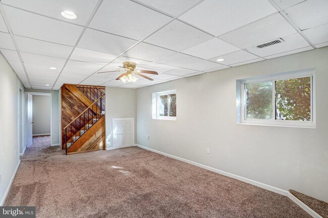 Building Photo - 4304 San Carlos Dr