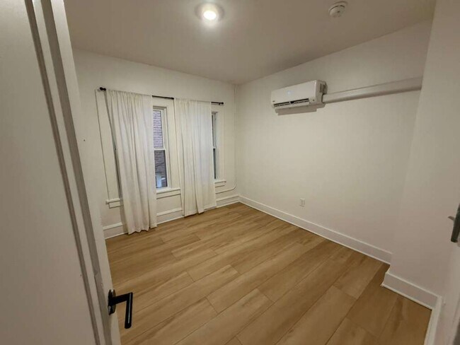 Building Photo - 1384 W 83rd St